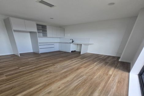 Photo of property in 167 Godfrey Drive, Orewa, 0931