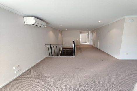 Photo of property in 52 Mission Heights Drive, Flat Bush, Auckland, 2016