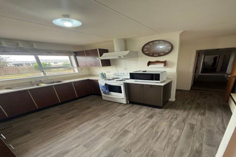 Photo of property in 7 Chippendale Crescent, Highbury, Palmerston North, 4412