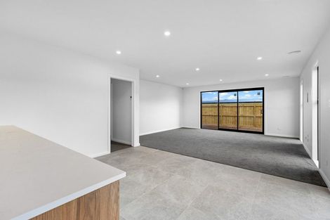 Photo of property in 61 Freedom Drive, Kelvin Grove, Palmerston North, 4414