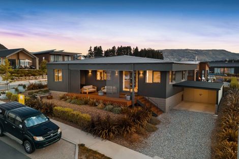 Photo of property in 49 Farrant Drive, Wanaka, 9305