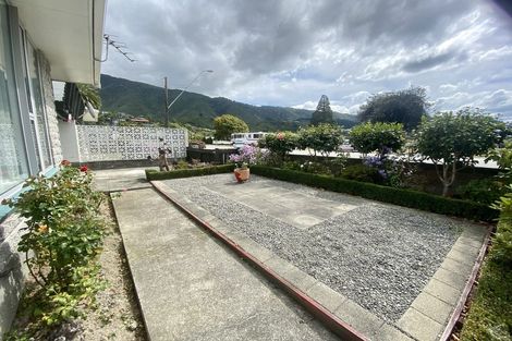 Photo of property in Nelson Square, Picton, 7220