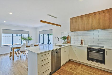 Photo of property in 15 Pinotage Drive, Greenmeadows, Napier, 4112