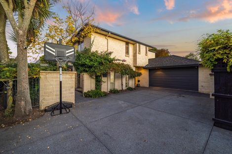 Photo of property in 75a Inwoods Road, Parklands, Christchurch, 8083
