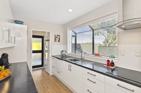 Photo of property in 3b Heihei Place, Paraparaumu, 5032