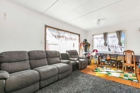 Photo of property in 1/19 Browns Road, Manurewa, Auckland, 2102