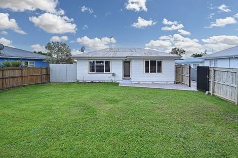 Photo of property in 16 Hillary Crescent, Maraenui, Napier, 4110