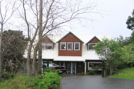 Photo of property in 2 Bernard Magnus Lane, Greenhithe, Auckland, 0632