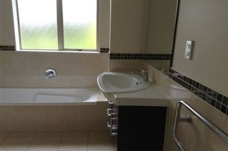 Photo of property in 24 Durbin Court, Greenhithe, Auckland, 0632