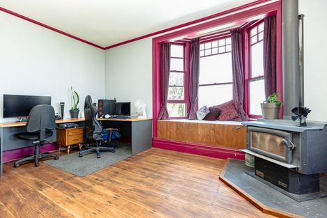 Photo of property in 50 Shakespeare Road, Bastia Hill, Whanganui, 4500