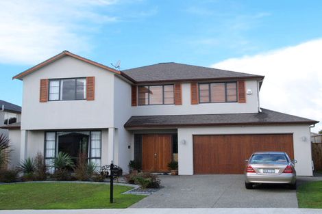 Photo of property in 24 Cherrywood Crescent, Northpark, Auckland, 2013