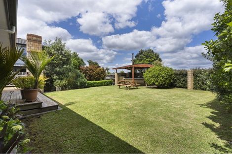 Photo of property in 24 Sunset Drive, Pukekohe, 2120