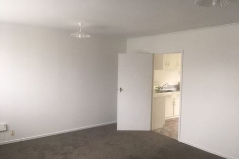 Photo of property in 1/26 Simkin Avenue, St Johns, Auckland, 1072