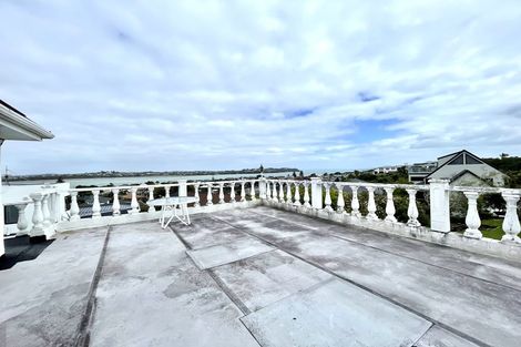 Photo of property in 26 Devon Road, Bucklands Beach, Auckland, 2012