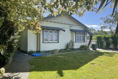Photo of property in 1/900 Heretaunga Street East, Parkvale, Hastings, 4122