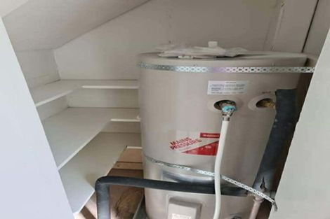 Photo of property in 1/57 Hawker Street, Mount Victoria, Wellington, 6011