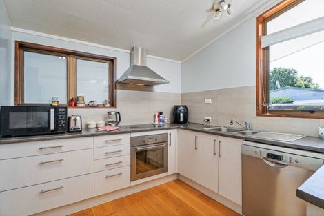 Photo of property in 81 Cook Drive, Whitianga, 3510