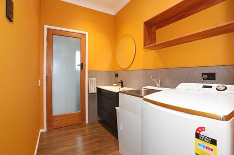 Photo of property in 2 York Street, Feilding, 4702