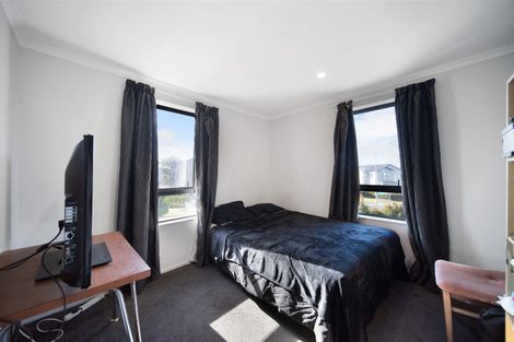 Photo of property in 70 Kaimoana Street, Weymouth, Auckland, 2103
