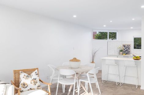 Photo of property in 2/212 Springfield Road, St Albans, Christchurch, 8014