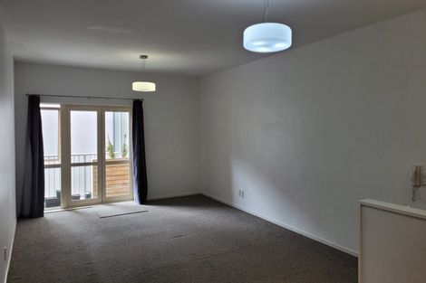 Photo of property in Luxford Villas, 107/72 Herald Street, Berhampore, Wellington, 6023