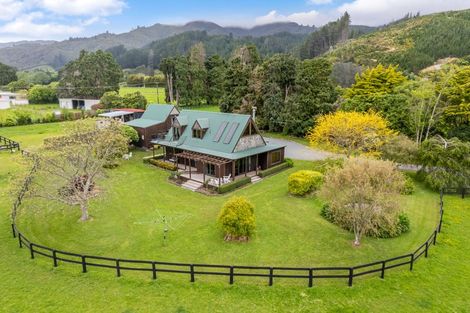 Photo of property in 39 Colletts Road, Mangaroa, Upper Hutt, 5371