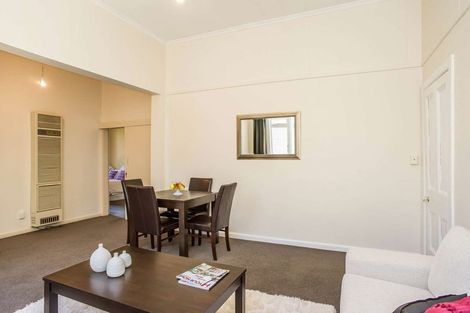 Photo of property in 211 Grant Road, Thorndon, Wellington, 6011