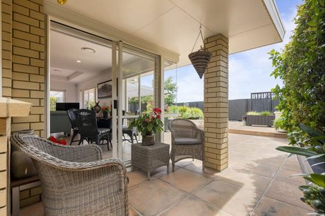 Photo of property in 15 Keppoch Court, Dannemora, Auckland, 2016