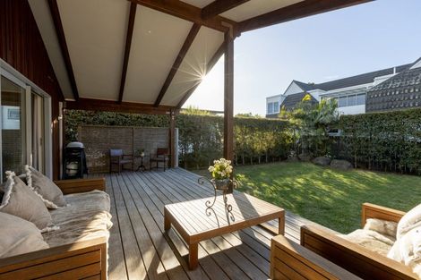 Photo of property in 25 Grove Avenue, Mount Maunganui, 3116