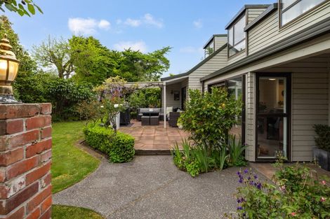 Photo of property in 37b Highland Place, Avonhead, Christchurch, 8042