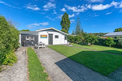 Photo of property in 5 Kauri Place, Tairua, 3508