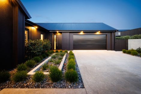 Photo of property in 58 Kanuka Drive, Hokowhitu, Palmerston North, 4410