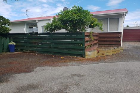 Photo of property in 28b Cypress Grove, Paraparaumu, 5032