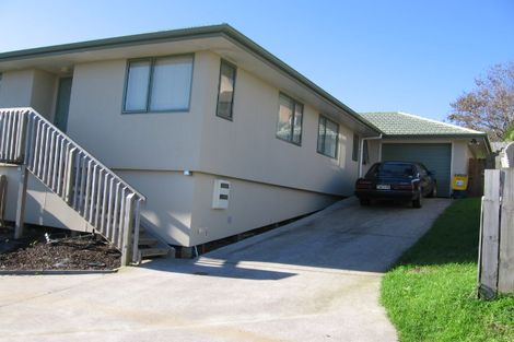 Photo of property in 19 View Ridge Drive, Ranui, Auckland, 0612