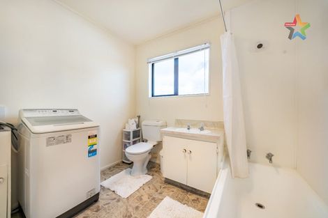 Photo of property in 6a Mossburn Grove, Kelson, Lower Hutt, 5010
