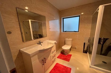 Photo of property in 298 Birdwood Road, Massey, Auckland, 0614