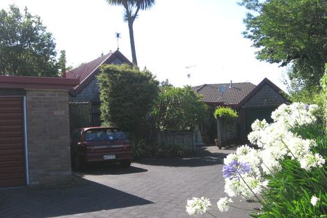 Photo of property in 16 Dunkerron Avenue, Epsom, Auckland, 1051