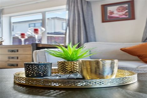 Photo of property in 3 Martin Jugum Lane, Ranui, Auckland, 0612