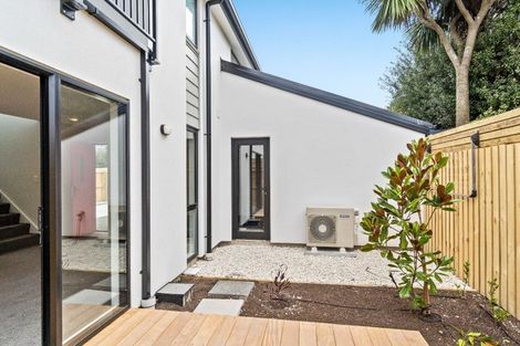 Photo of property in 3/75 Barbour Street, Waltham, Christchurch, 8011