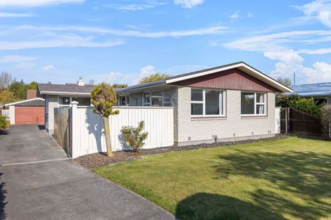 Photo of property in 33 Cullahill Street, Harewood, Christchurch, 8051