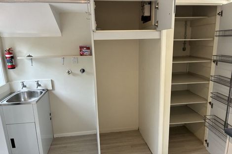 Photo of property in 11/15 Roseberry Avenue, Birkenhead, Auckland, 0626