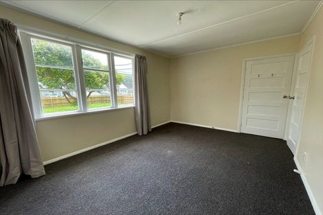 Photo of property in 22 Pearce Crescent, Taita, Lower Hutt, 5011