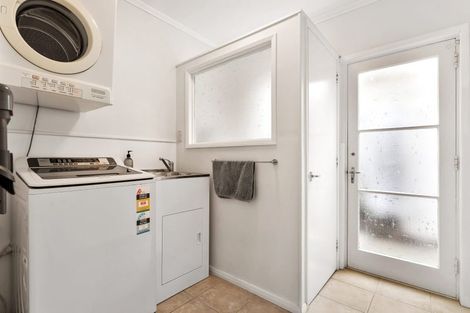 Photo of property in 19 Monyash Road, Manly, Whangaparaoa, 0930