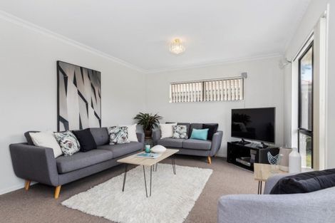 Photo of property in 4 Pemberton Crescent, Greerton, Tauranga, 3112