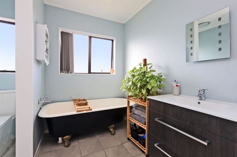 Photo of property in 309b Fenwick Street, Mayfair, Hastings, 4122