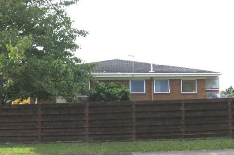 Photo of property in 1/39 Blacklock Avenue, Henderson, Auckland, 0612