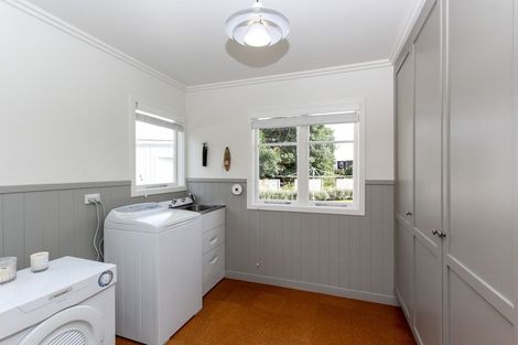 Photo of property in 11 Onaero Beach Road, Onaero, Waitara, 4383