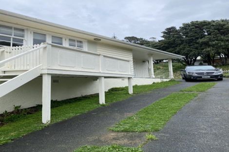 Photo of property in 48 Miramar North Road, Miramar, Wellington, 6022