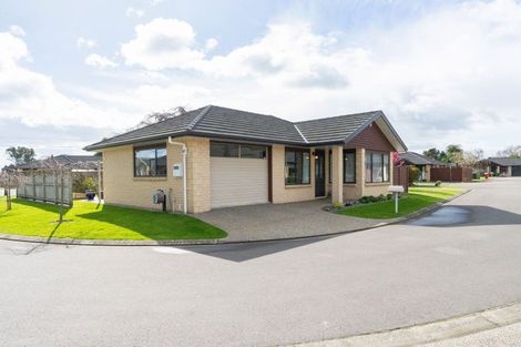 Photo of property in 30 Ian Peter Way, Otaki, 5512
