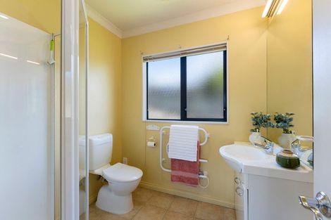 Photo of property in 101 Realm Drive, Paraparaumu, 5032